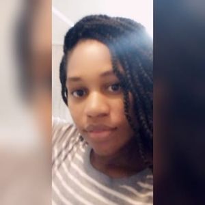 Meet your Posher, Myra